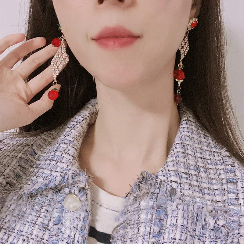 

Kaimei Girls Fashion Joker Cute Cherry Jewelry Pendientes Mujer Korean Luxury Rhinestone Rhombus Drop Earrings For Women, Many colors fyi