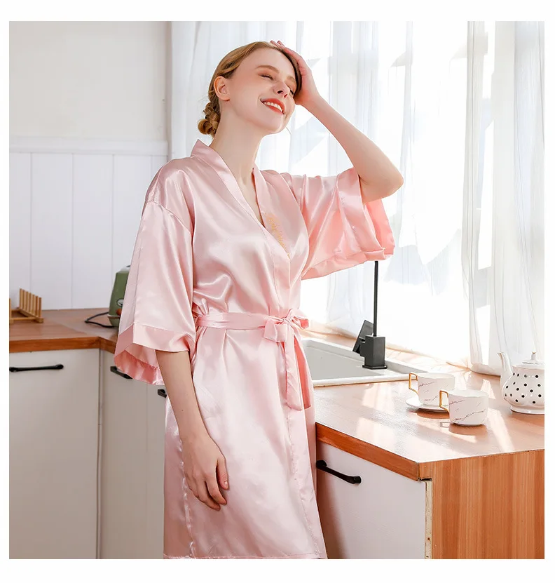 

In-stock Women Sleepwear with 1/2 Sleeve Trim Kimono Style Short Satin Robe, Pink, navy, black, orcustomized color