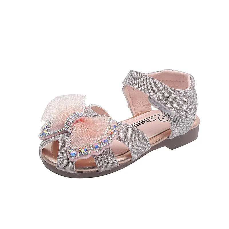 

Little girl princess sandals summer new style Baotou shoes baby girl shoes, Shown