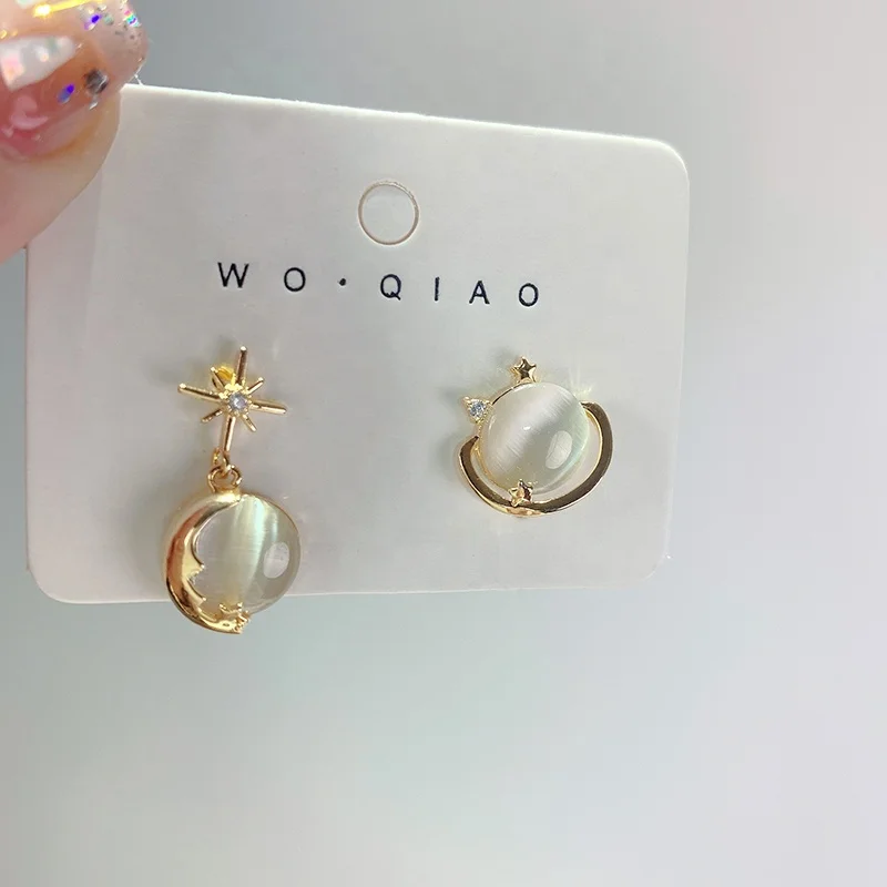 

2021 New Trend Moon Opal Jewelry Earrings Temperament All-match Asymmetric Universe Planet Zircon Drop earrings Women, Gold and silver