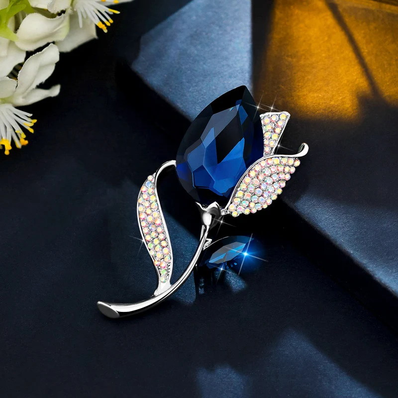 

New Trendy High Quality Unique Silver Plating Flower Brooch Pin Clothes Accessories colored rhinestone brooch for Women