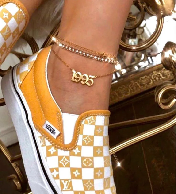 

1980-2019 Gold Color Birth Year Anklet Old English Number Gift Jewelry