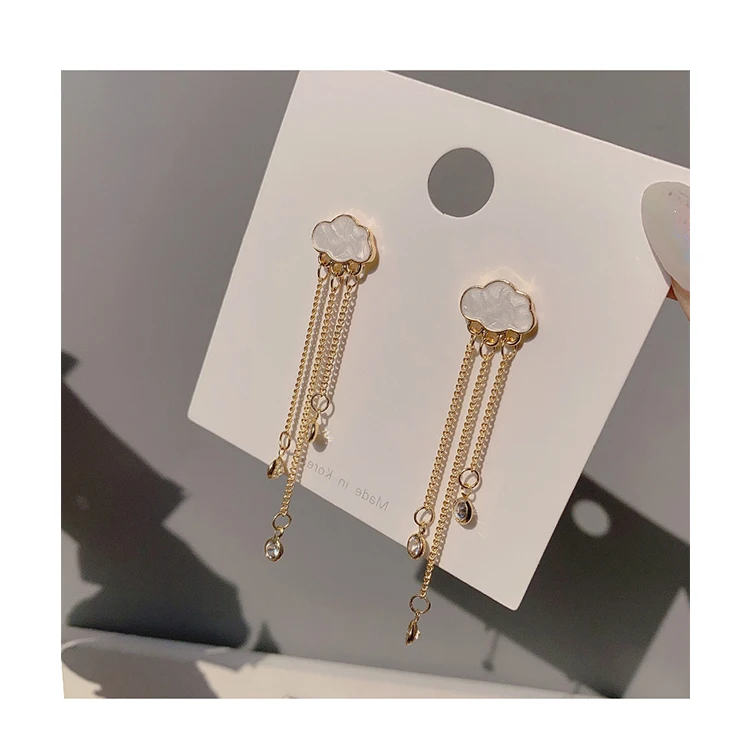 

Alloy Long Chain Stud Earring With With White Cloud, Gold