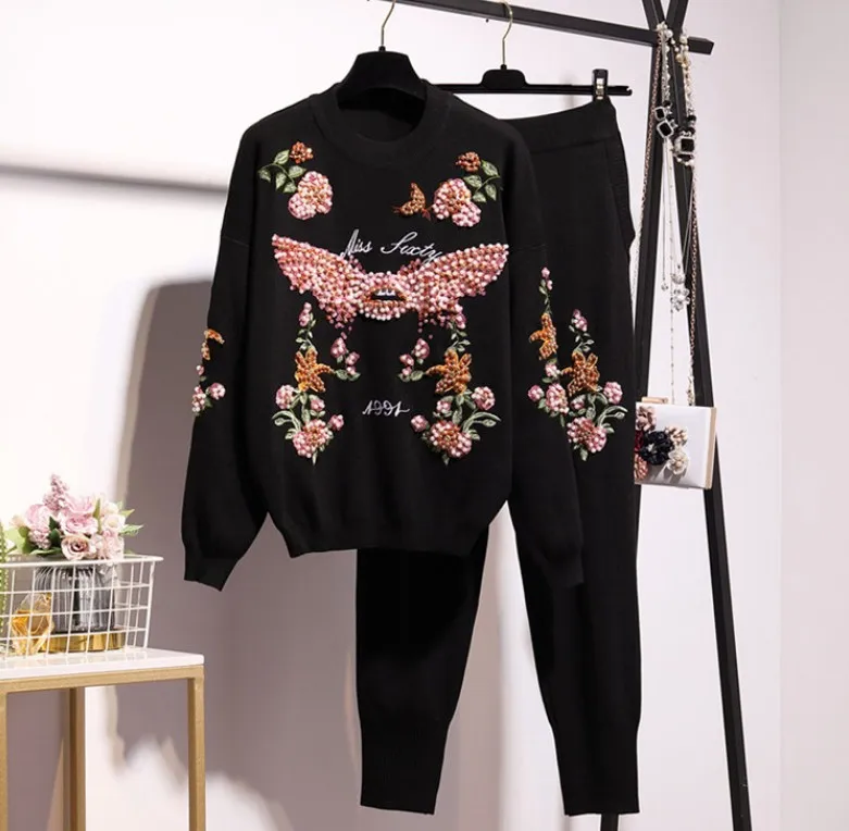 

Knitted 2 Piece Set Women Long Sleeve Sweater Top Long Pants 2021 Fall Winter Pearl Beads Floral Knitted Two Piece Outfits