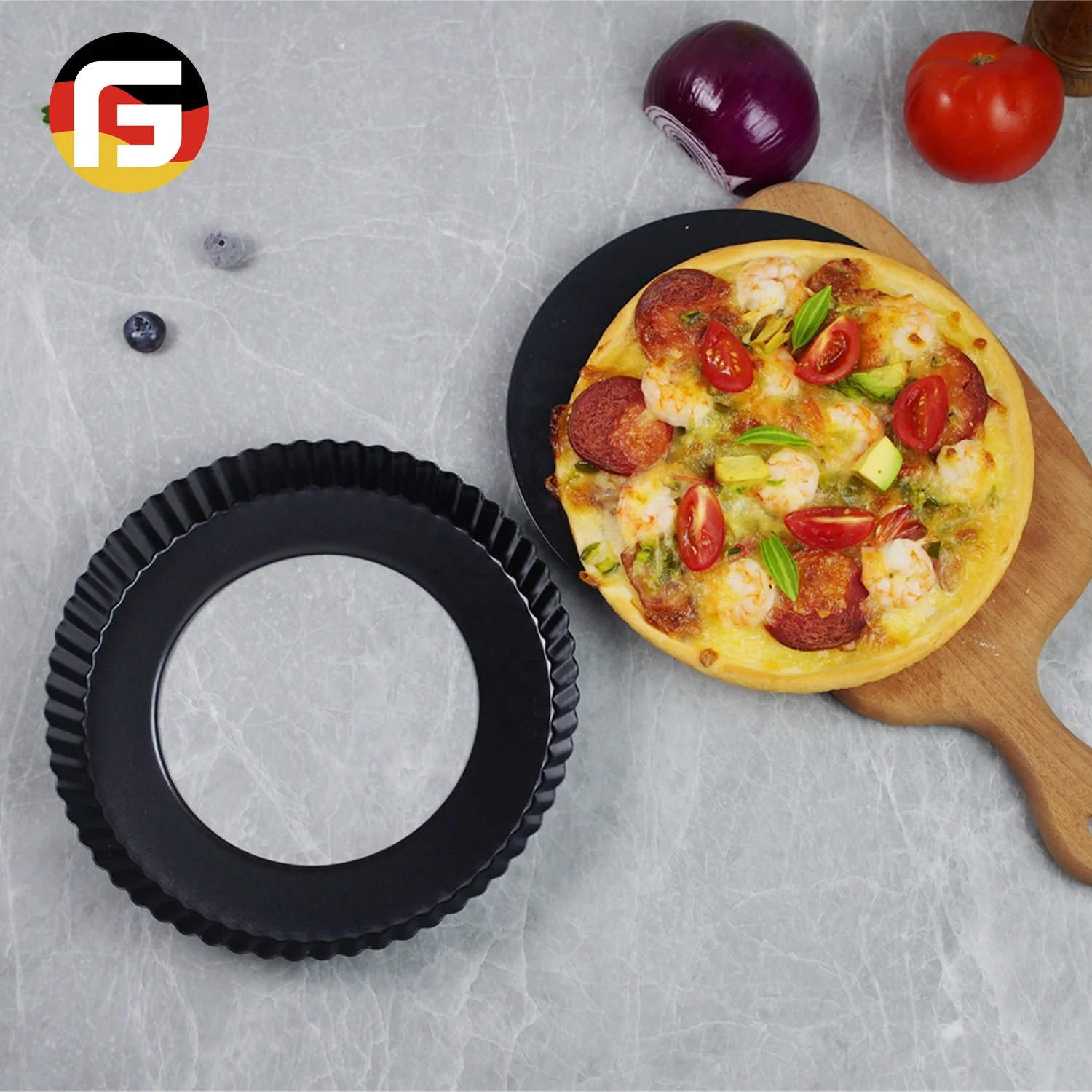 

SUPERIOR NON-STICK 9 inch Round Tart Pan Pie Pan With Removable Loose Bottom Carbon Steel Quiche Pan for Oven Baking, Black