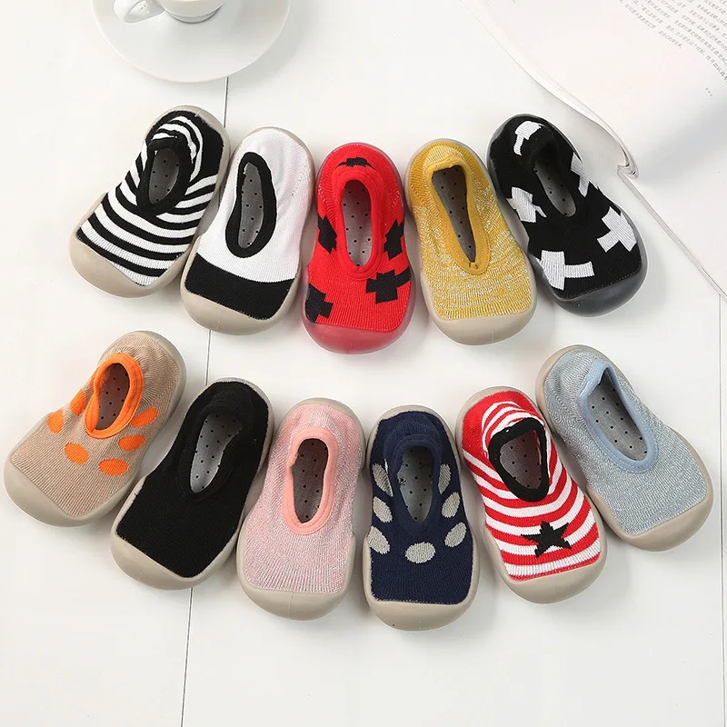 

New bron baby kids shoes 3d carton soft eco friendly non slip shoes with rubber soles socks, Grey, beige white and pink