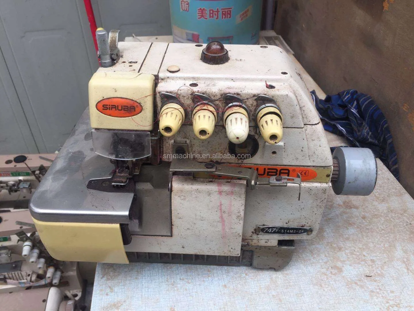 Used Taiwan Siruba 747 Fourthread Overlock Machine Industrial Sewing