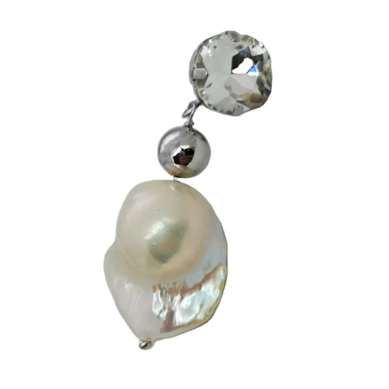 

Wholesale Crystal Pearl Earrings Asymmetric S925 Pure Silver Needle Earrings