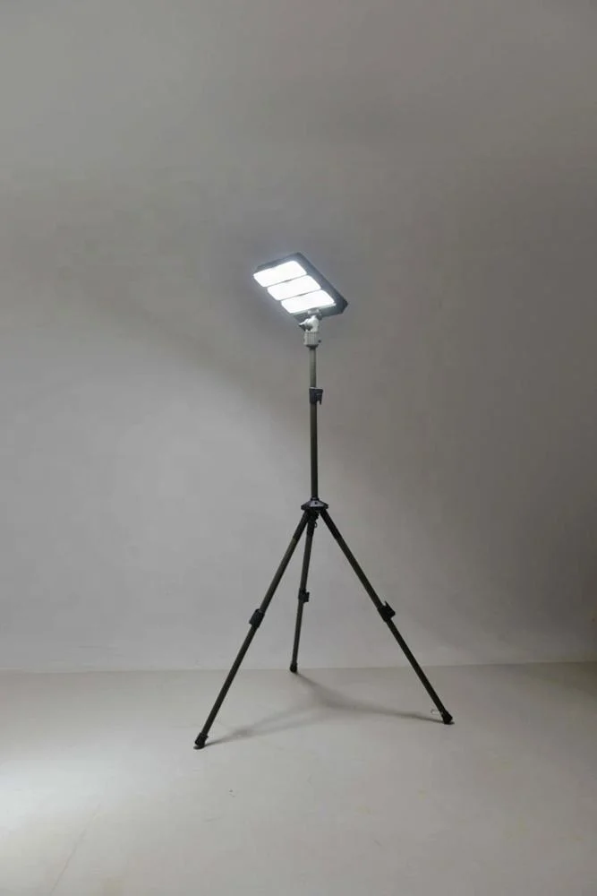 High Lumen Garden Work Light Waterproof Solar Led Tripod Camping Lights