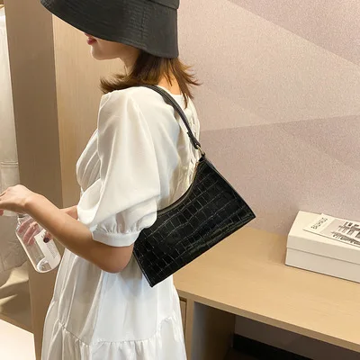 

L001 Fashion Exquisite Shopping Bag Retro Casual Women Totes Shoulder Bags Female Leather Solid Color Chain Handbag for Women, White, pink, yellow, black, green