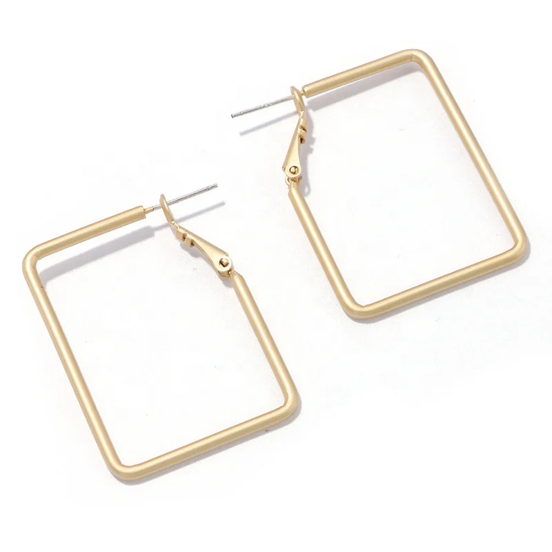 

New shelves fashion Europe and America alloy exaggerated geometric large square women earrings wedding banquet jewelry hot