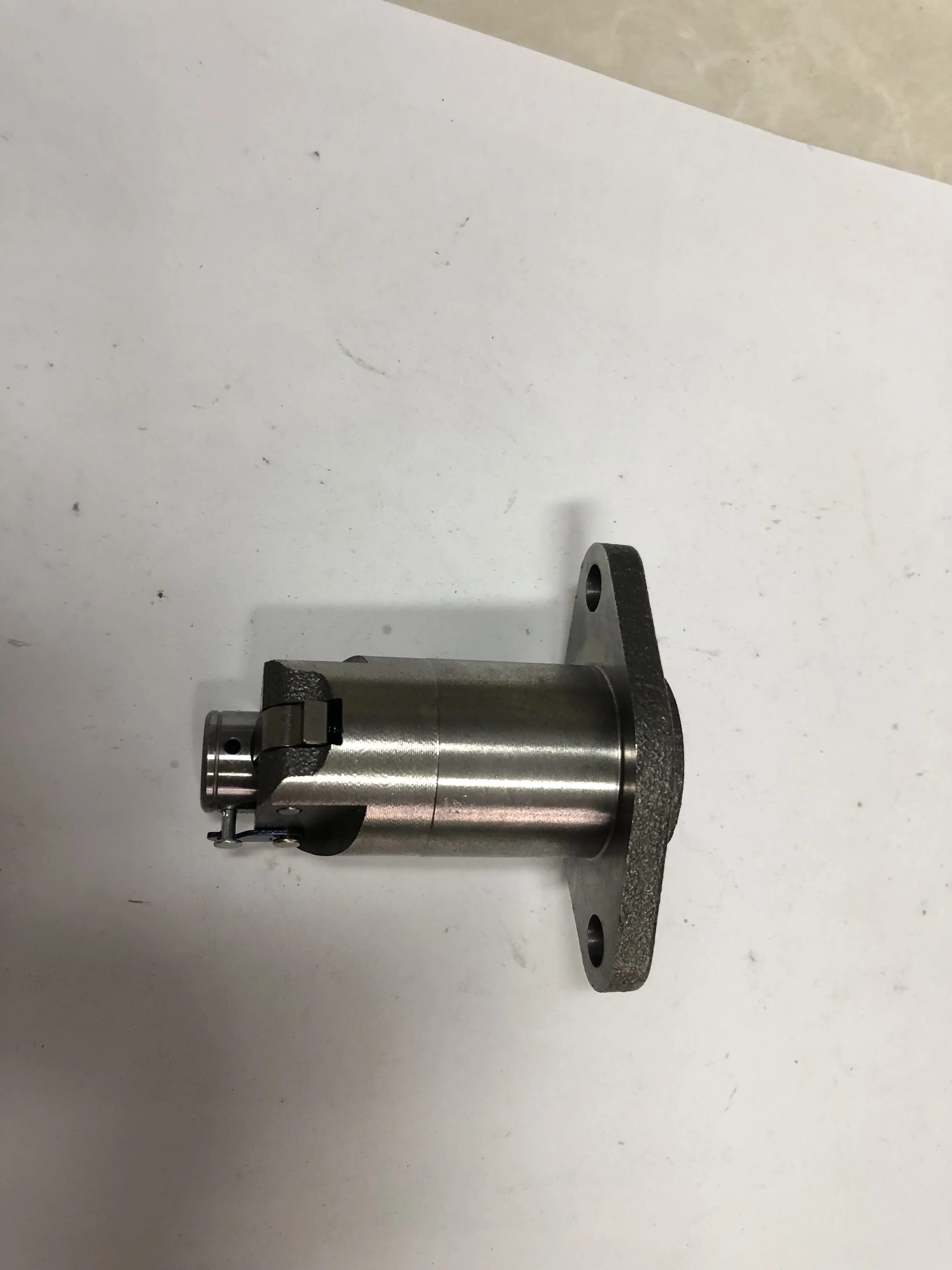 Genuine Auto Parts Timing Chain Tensioner For Isuzu Dmax 4jj1