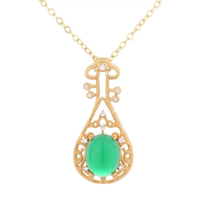 

New Honghui Vintage Inlaid Green Chalcedony Pipa Pendant Female Vietnam Sand Gold Jade Necklace Ladies Gift Jewelry