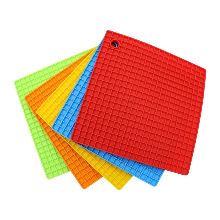 

Heat Resistant Food Grade Silicone Hot Pot / Cup Mat