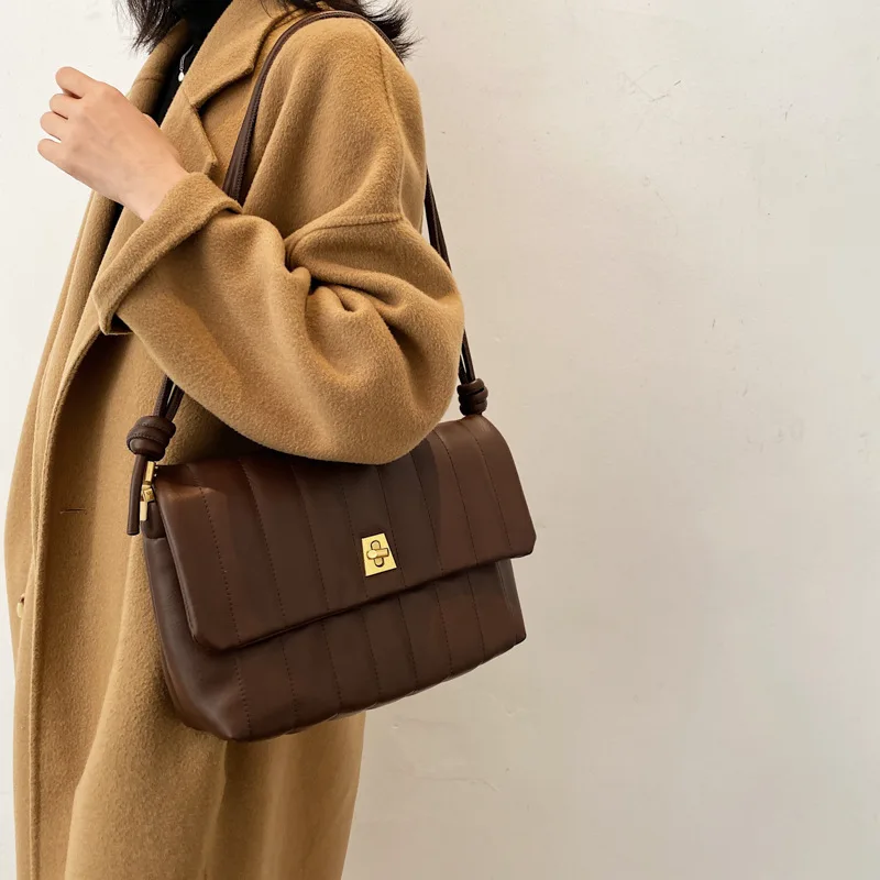 

2021 New Design Women Tote Bag Stitch Shoulder Bags Armpit Underarm Purse Trendy Ladies Handbags, As picture