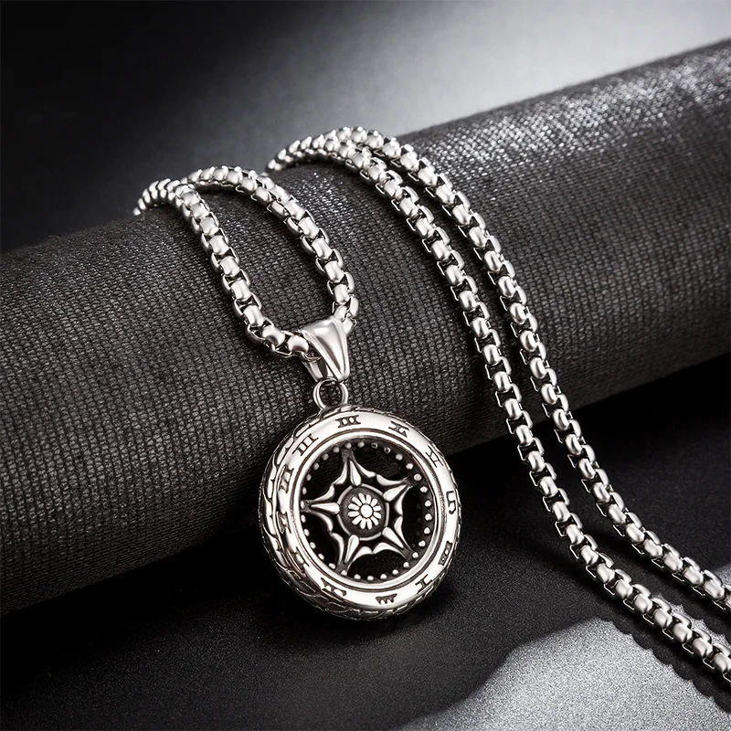 

Trendy men's wheel pendant necklace stainless steel fashion jewelry, Picture