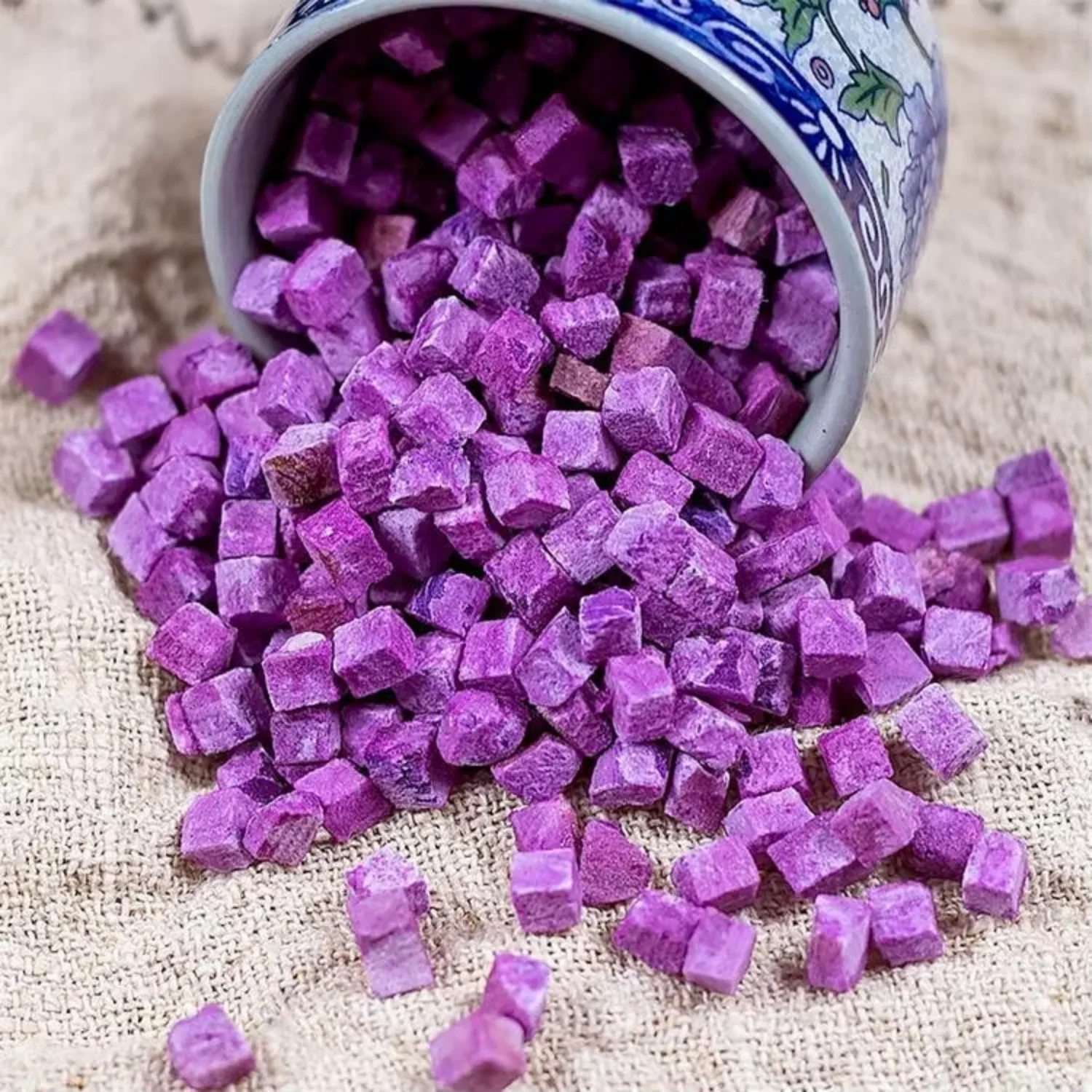 Freeze Dried Purple Sweet Potato Cubes Wholesale | Bulk Purple Sweet Potato Supplier H0e86a90ccf074be19b701a01ade019056