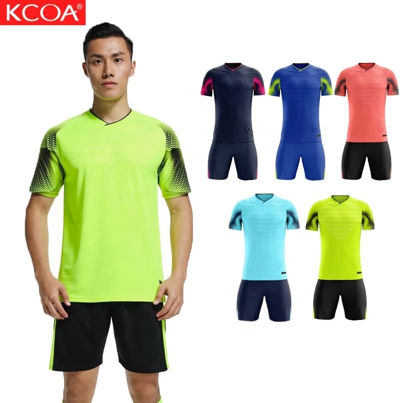 

100% Polyester Fast Shipping Custom Number Quick Dry soccer uniforms For Team