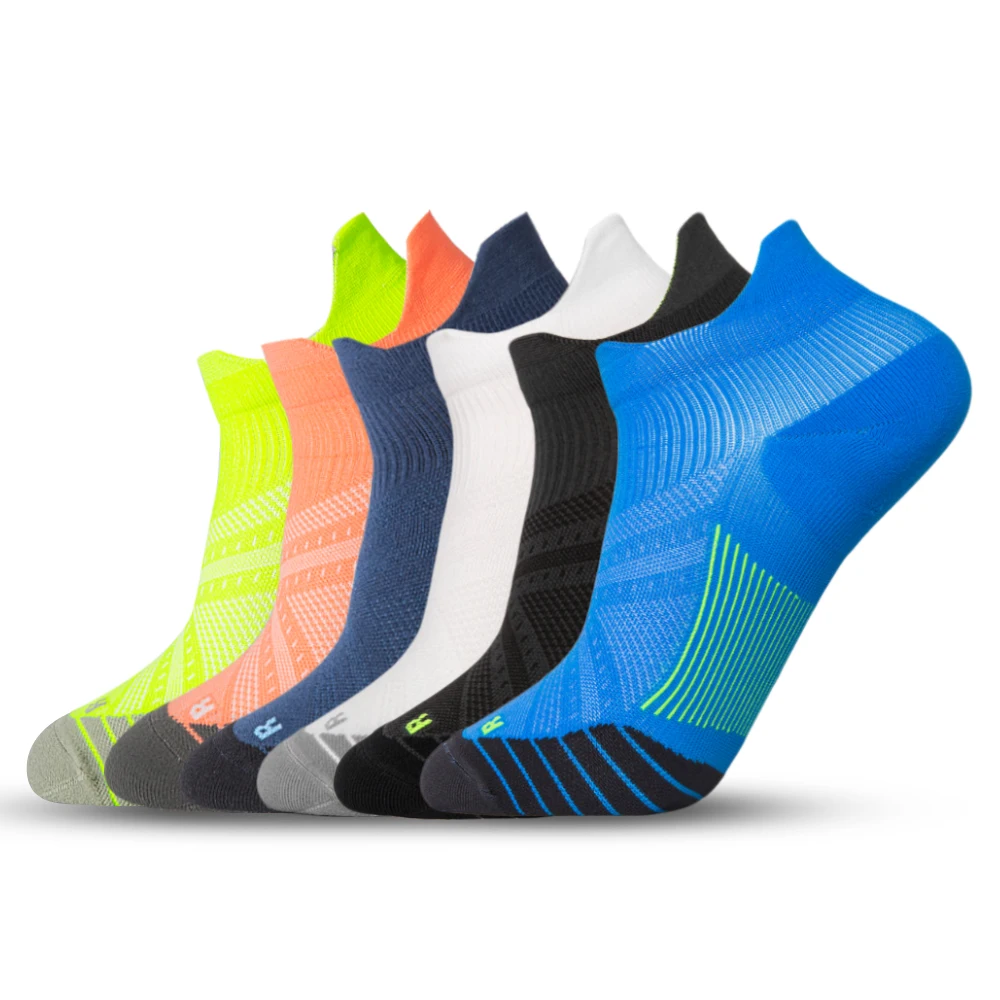 

Crew Ankle Sports Socks Men Basketball Football Pattern OEM Fashion Cotton Socks for Man Design Custom Logo, Custom color