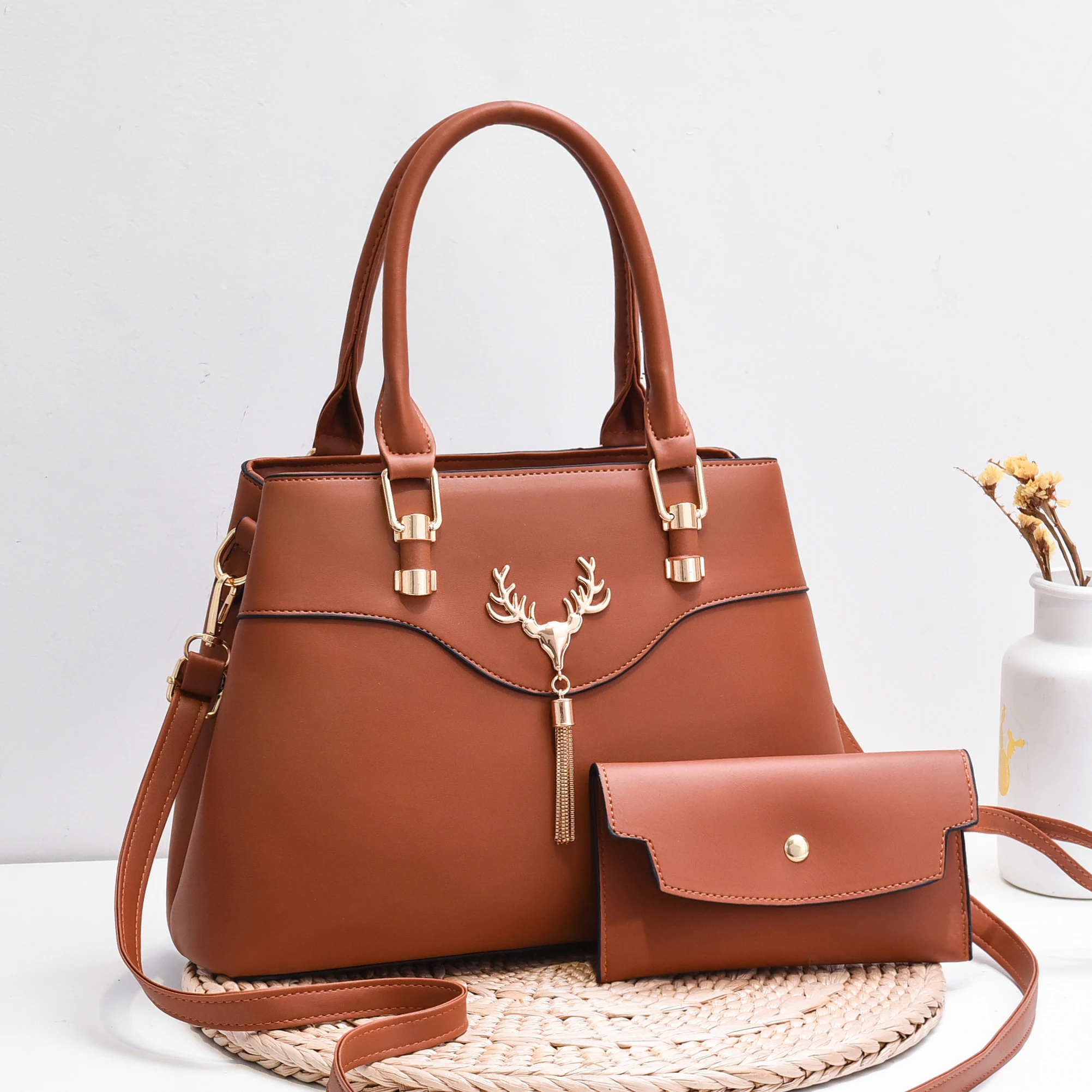 

DL120 21 Women's bag small square bag Pu leather fashion handbag shoulder bag wholesale purse and handbags, Red, black....