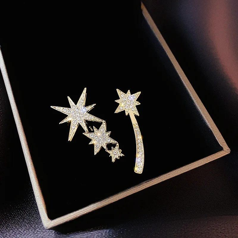 

2020 Five pointed star asymmetrical earrings jewelry