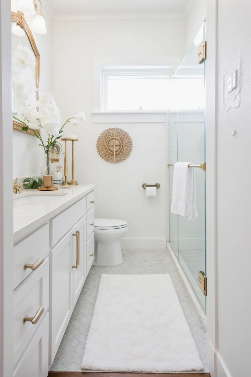 Family-friendly bathroom product comparison table