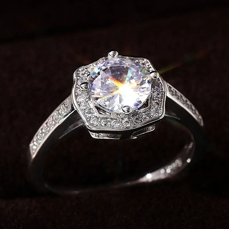 

Women Wedding Engagement Rings Simple Elegant Design with Dazzling Female Versatile Fashion Jewelry, Picture shows