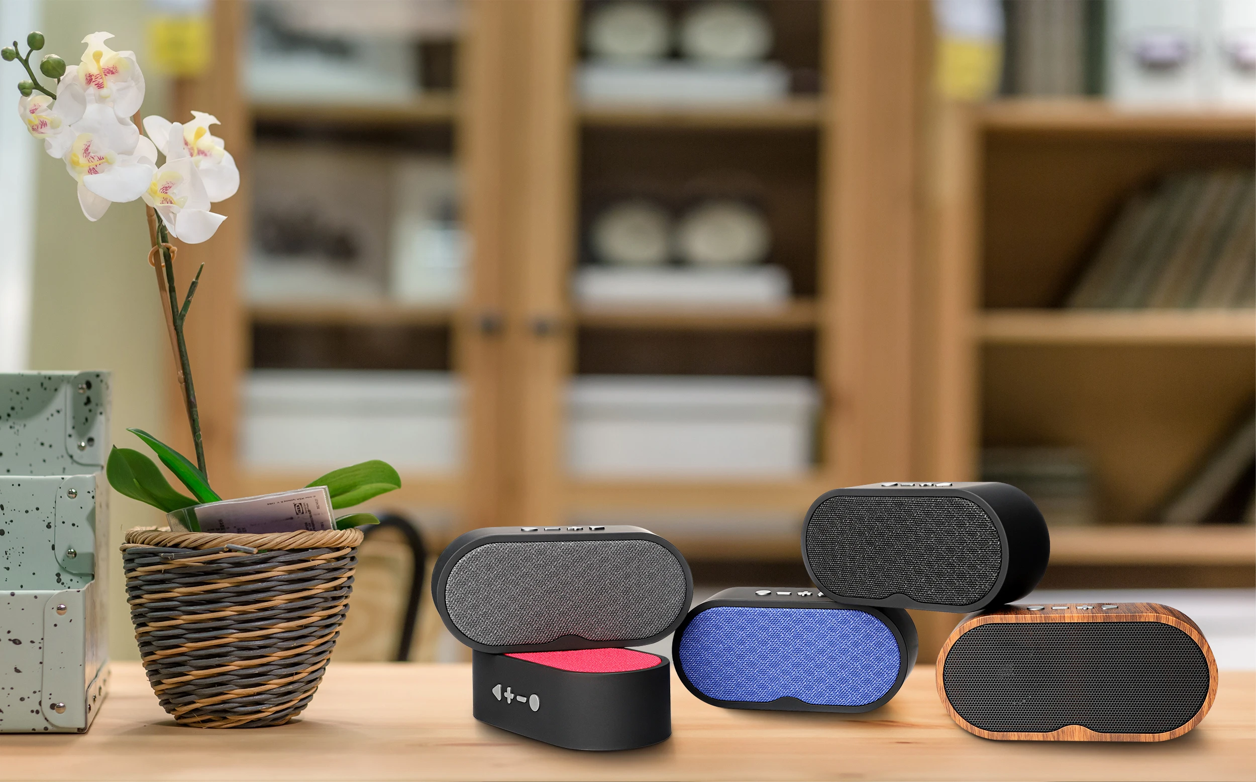 2021 Best Portable Mini Bluetooth Speaker With FM Radio For Christmas Gift - ANKUX.COM