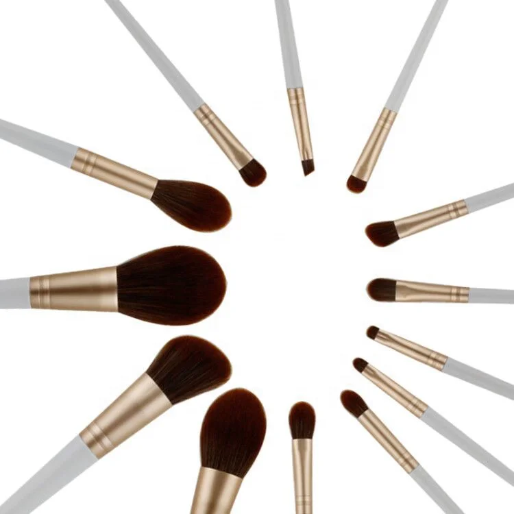 

Wholesale cosmetic private label wooden handle Luxury eyeshadow face brushes facial makeup brush set, Customized color