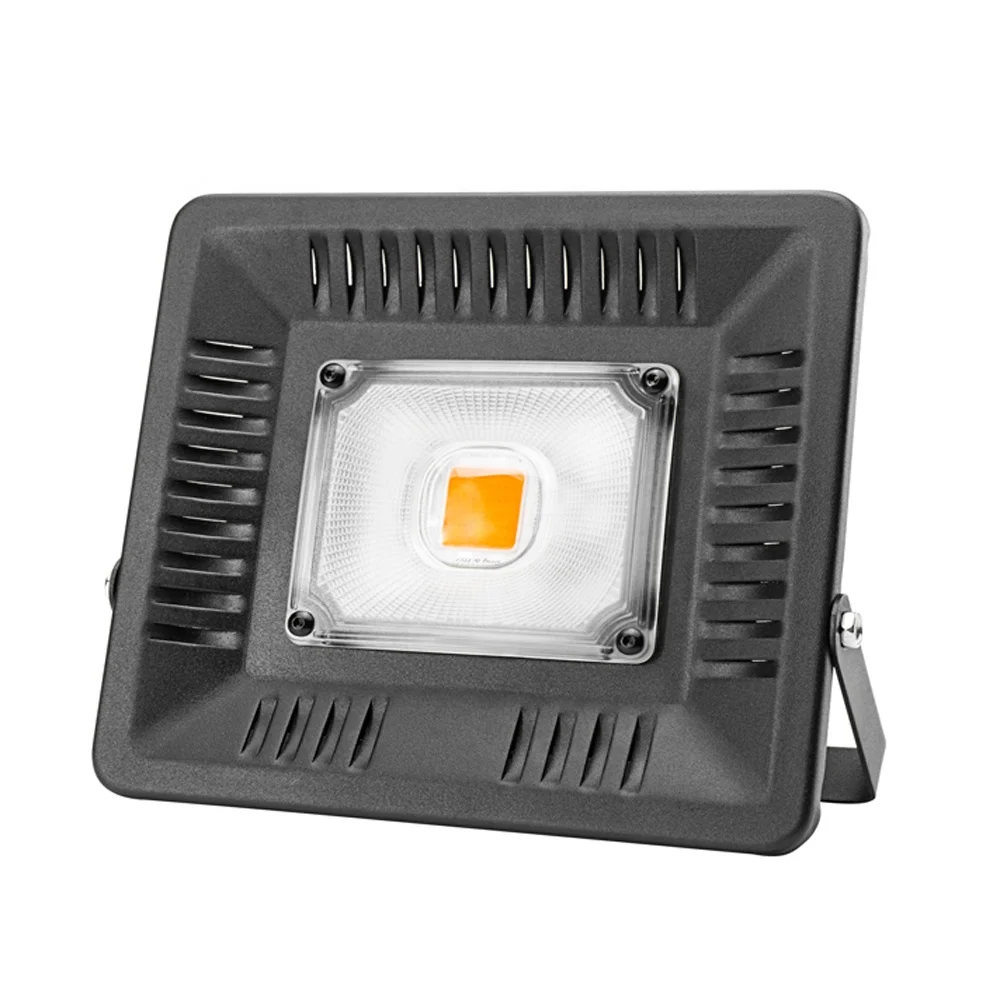 

50w Outdoor LED Flood Lights Plants Grow COB Lights IP65 Waterproof Led Growth Floodlight for Greenhouse