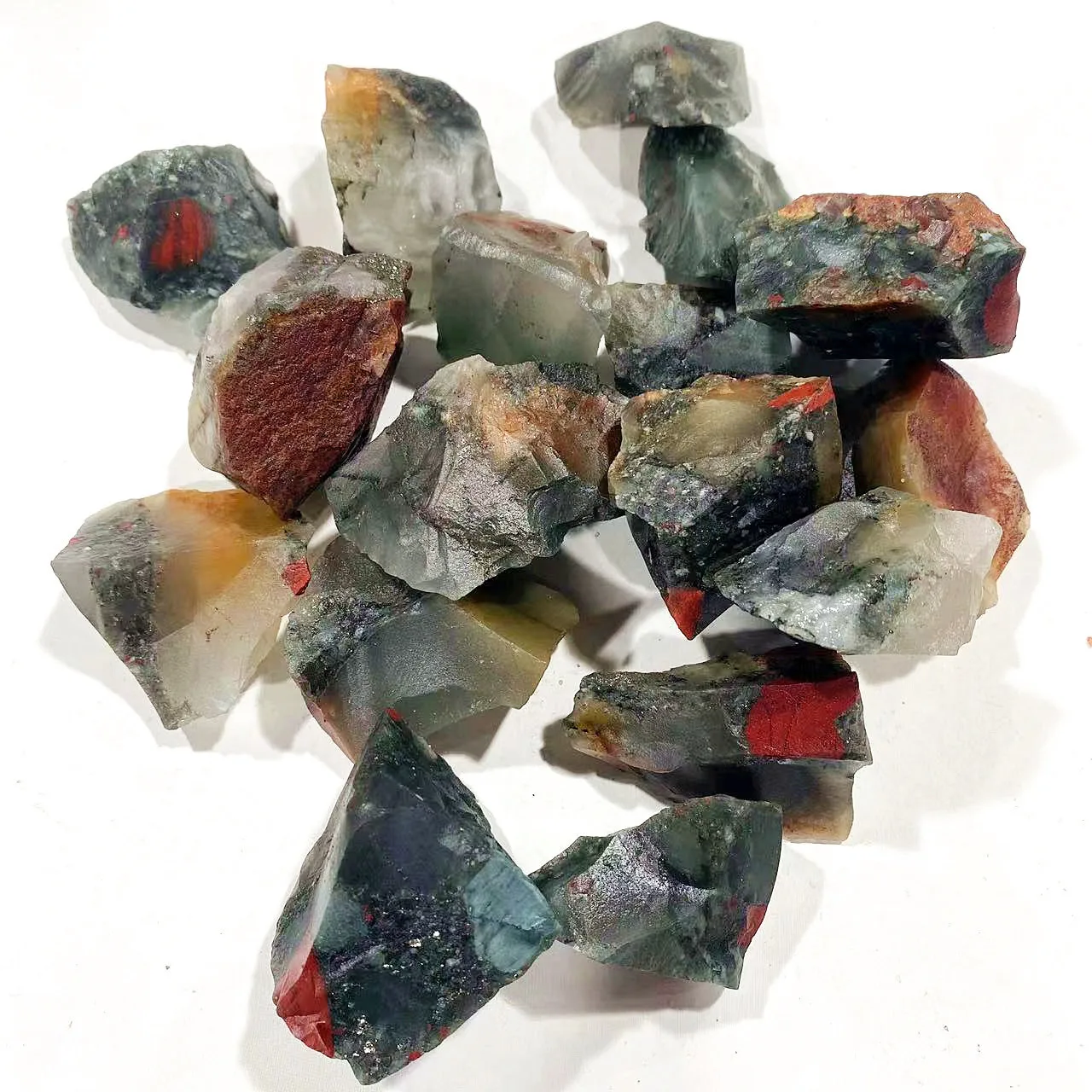 

Natural Stone Healing Crystal Mineral Specimen Rocks Quartz Reiki Bloodstone Raw Stones for Decorate