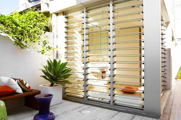 现代风格钢化low-e双层玻璃百叶窗