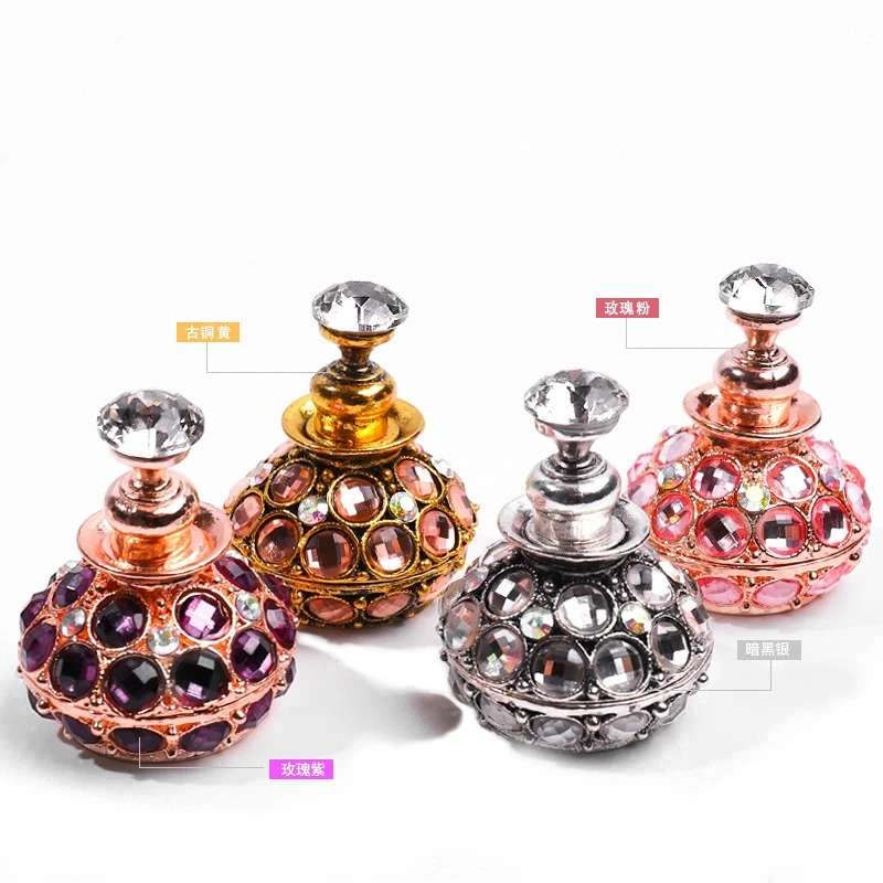 

Wholesale Luxury High Quality Magnetic Nail Tip Practice Stand Base Lotus Holder Nail Art Display Manicure Tools, 4 colors as photo