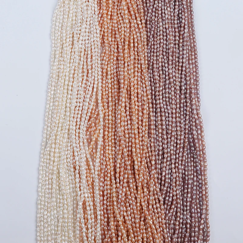 

wholesale AA  Natural Freshwater Rice Pearl String, White