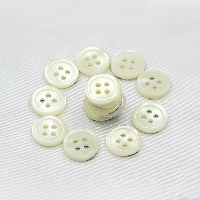 Customized 4 Hole Grey White Pearl Trocas Seashell Buttons Mop Shell ...