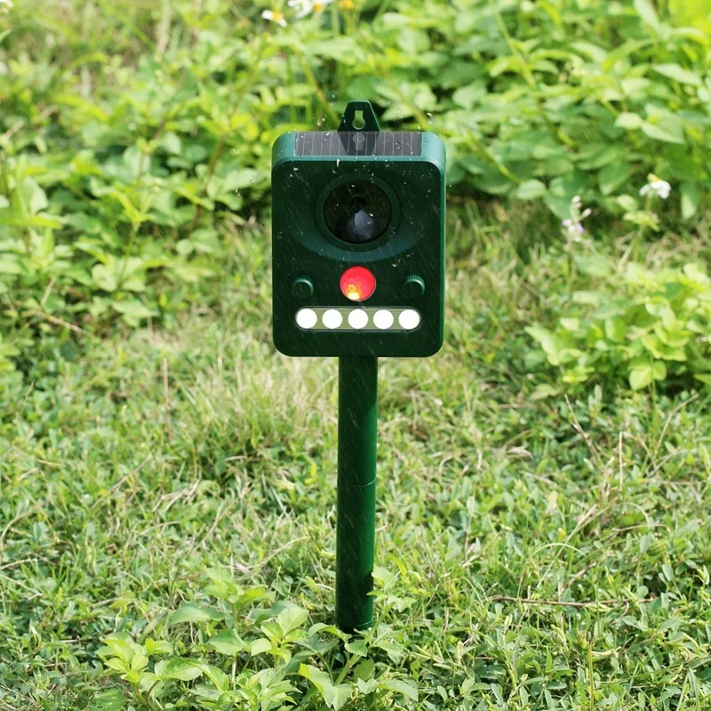 

Outdoor Waterproof Solar Powered Ultrasonic Animal Repeller with PIR Sensor