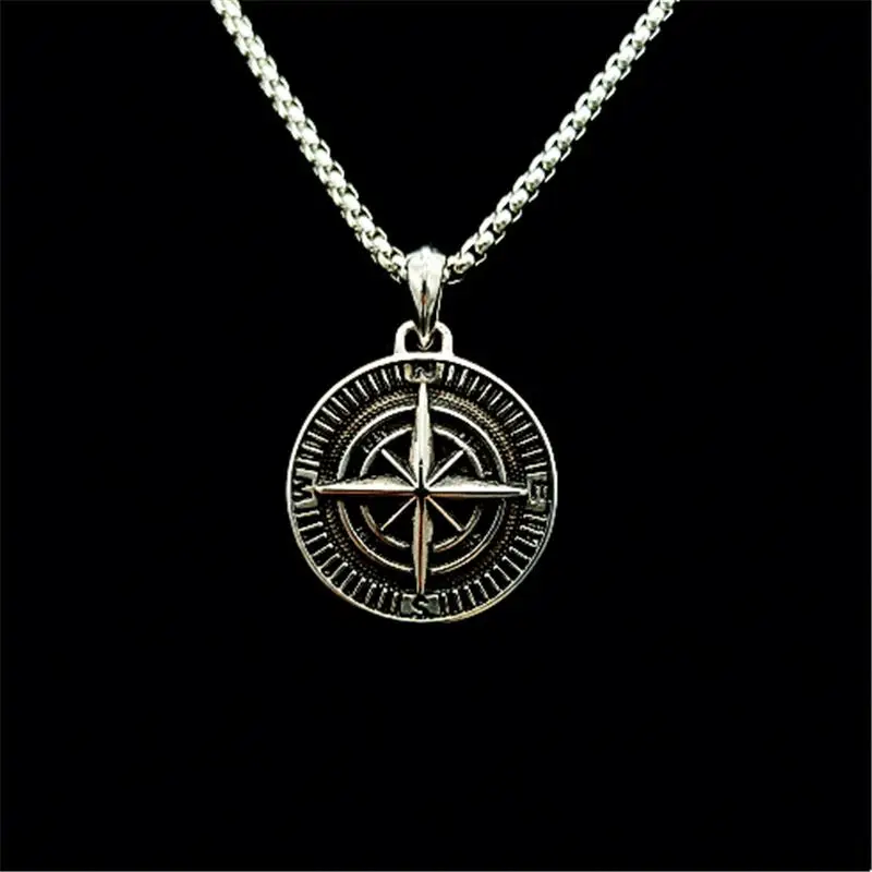 

Hot-Selling Ornament Wholesale Round Brand Asterism Pattern Personality Hipster Necklace Compass Men Stainless Steel Pendant