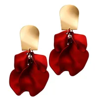 

VRIUA New Metal Earrings Creative Simple Red Rose Petal Earrings Vintage Ear Jewelry