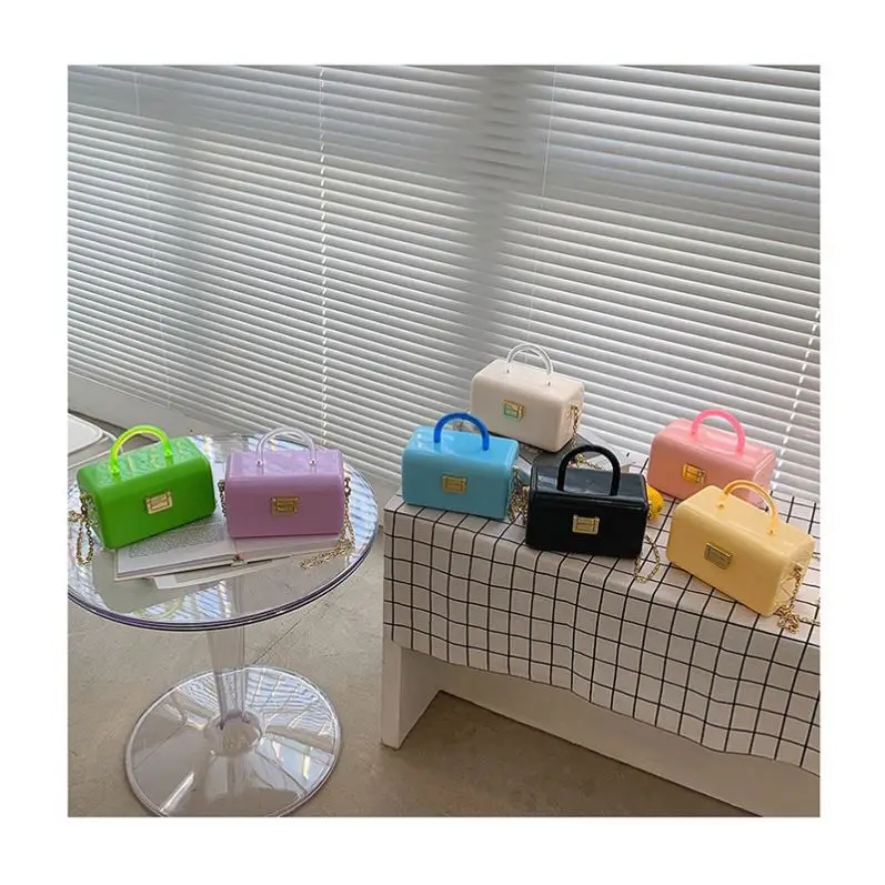 

Fashion Exquisite Acrylic Box Bag Women Clutch Totes Luxury Shoulder Bags Female PVC Solid Color Chain Handbag for Women 2021
