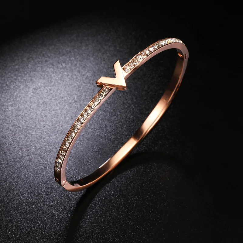 

New full zircon letter v bracelet women 18K rose gold titanium steel bracelet bangle (SK822), As picture