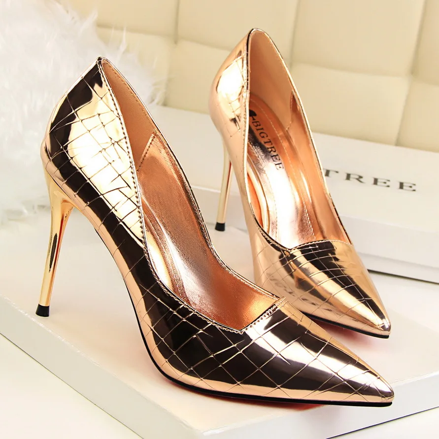 

New Fashion Women High Heels Retro Shallow Thin Heels Women High-heeled Shoes Classic Women Shoes