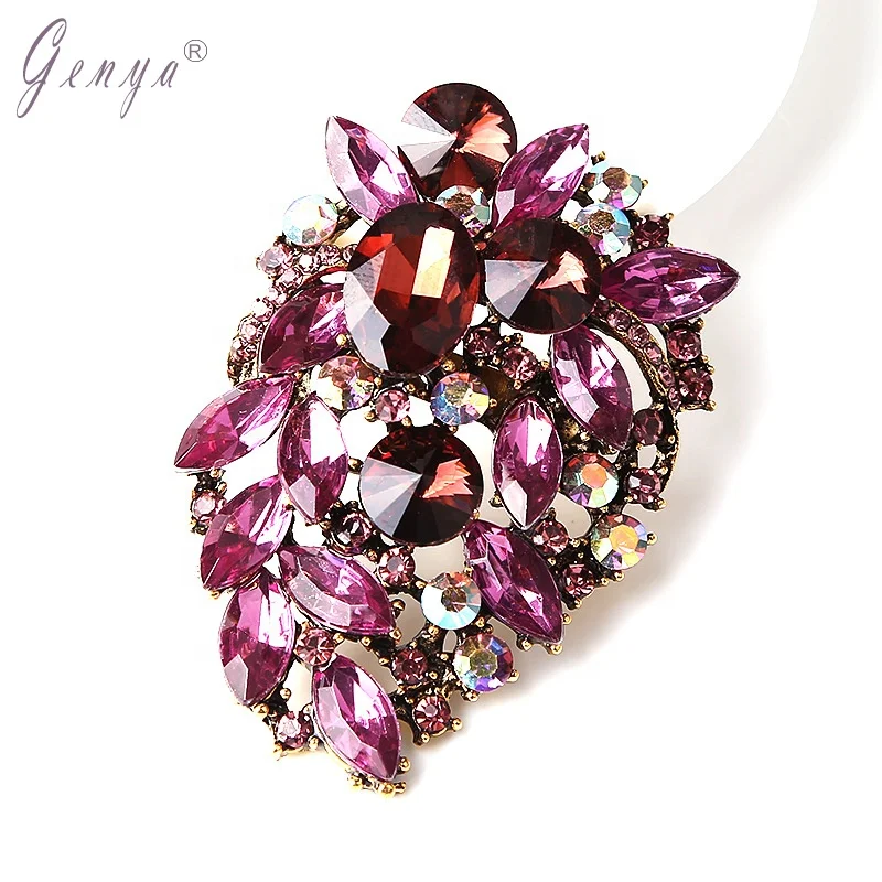 

GENYA Alloy Plating Mosaic Process Crystal Brooch Petal Shaped Hollowed-out Women Brooch Fashion Luxury Jewelry, Picture