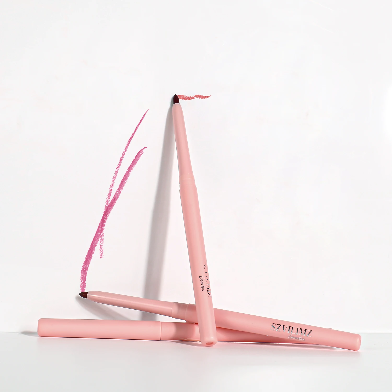 Factory Price Long Lasting Lip Liner Custom Logo Creamy Lip Liner Wholesale Bulk