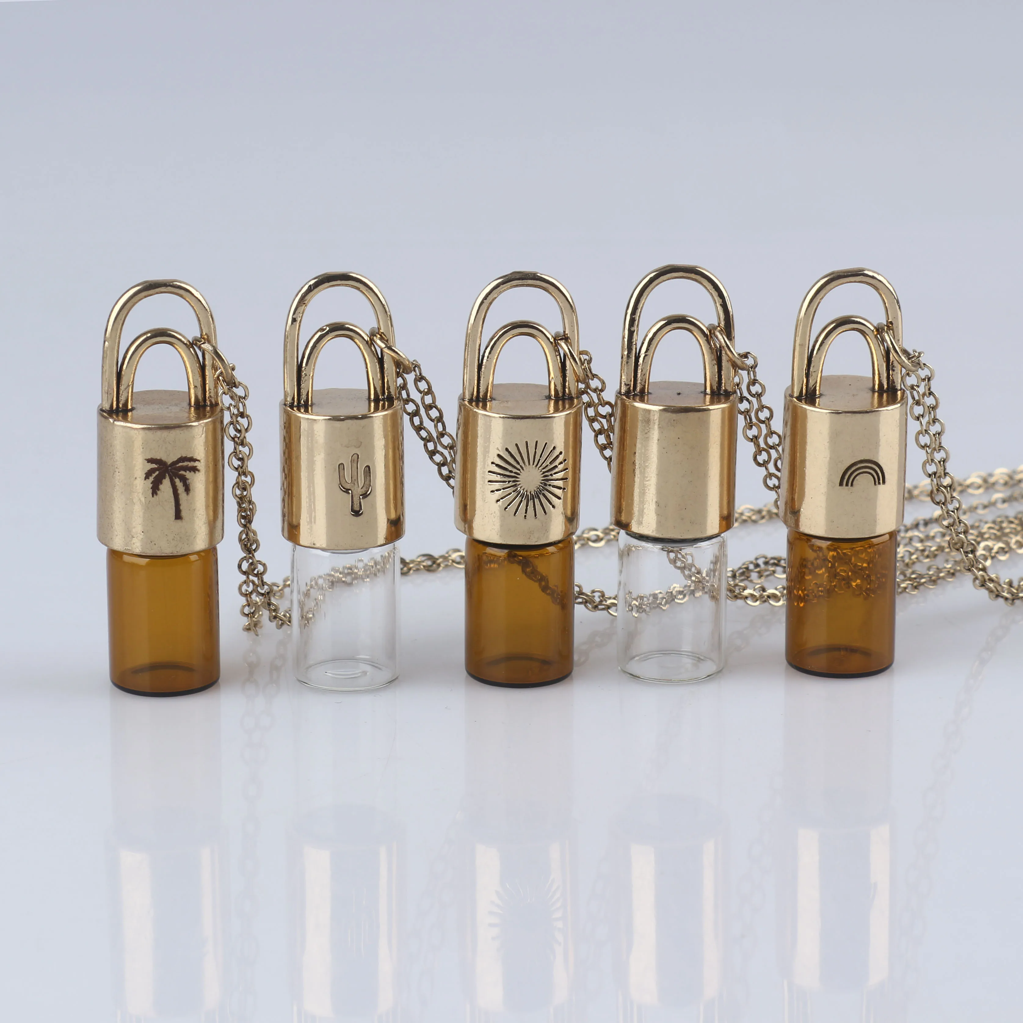 

Women Oil Diffuser Necklace Jewelry Ready To Ship Perfume Essential Roller Ball Oil Bottle Necklace