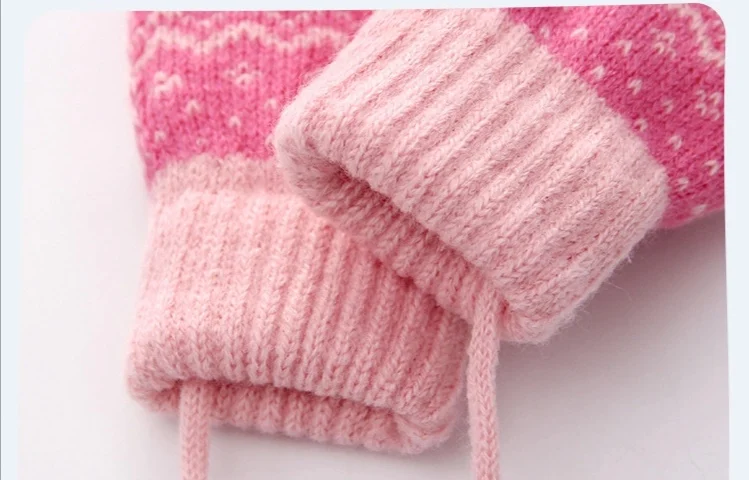 Maternelle Hiver Chaud Epaissir Mitaine Tricotee 2 4 Ans Bebe Tricote Gants Mitten Nouvelle Vente Gants Enfants Buy Mitaine D Enfants Mitaine De Gants Tricotes Par Bebe Mitaine D Enfants De Bande Dessinee Product On Alibaba Com