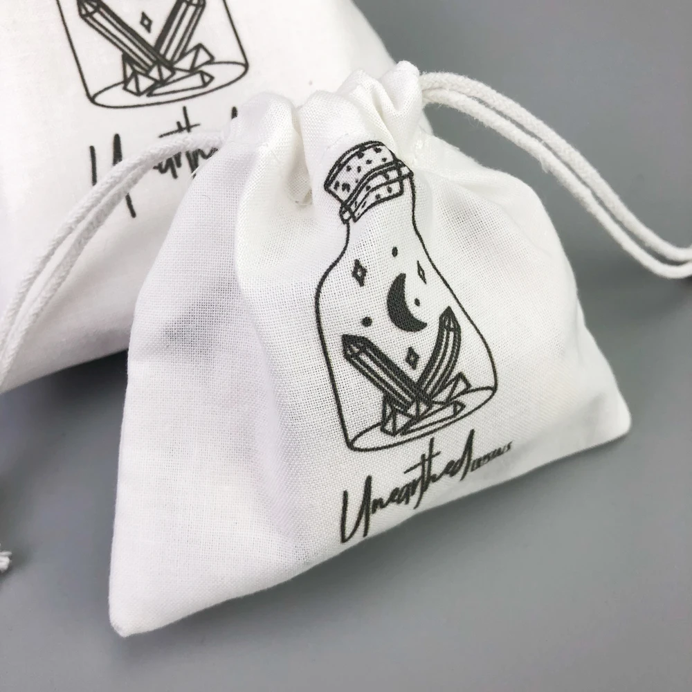 

Wholesale hot sale ecological friendliness cotton dust bag clothing, Will provide the color swatch for option or dyeing color per