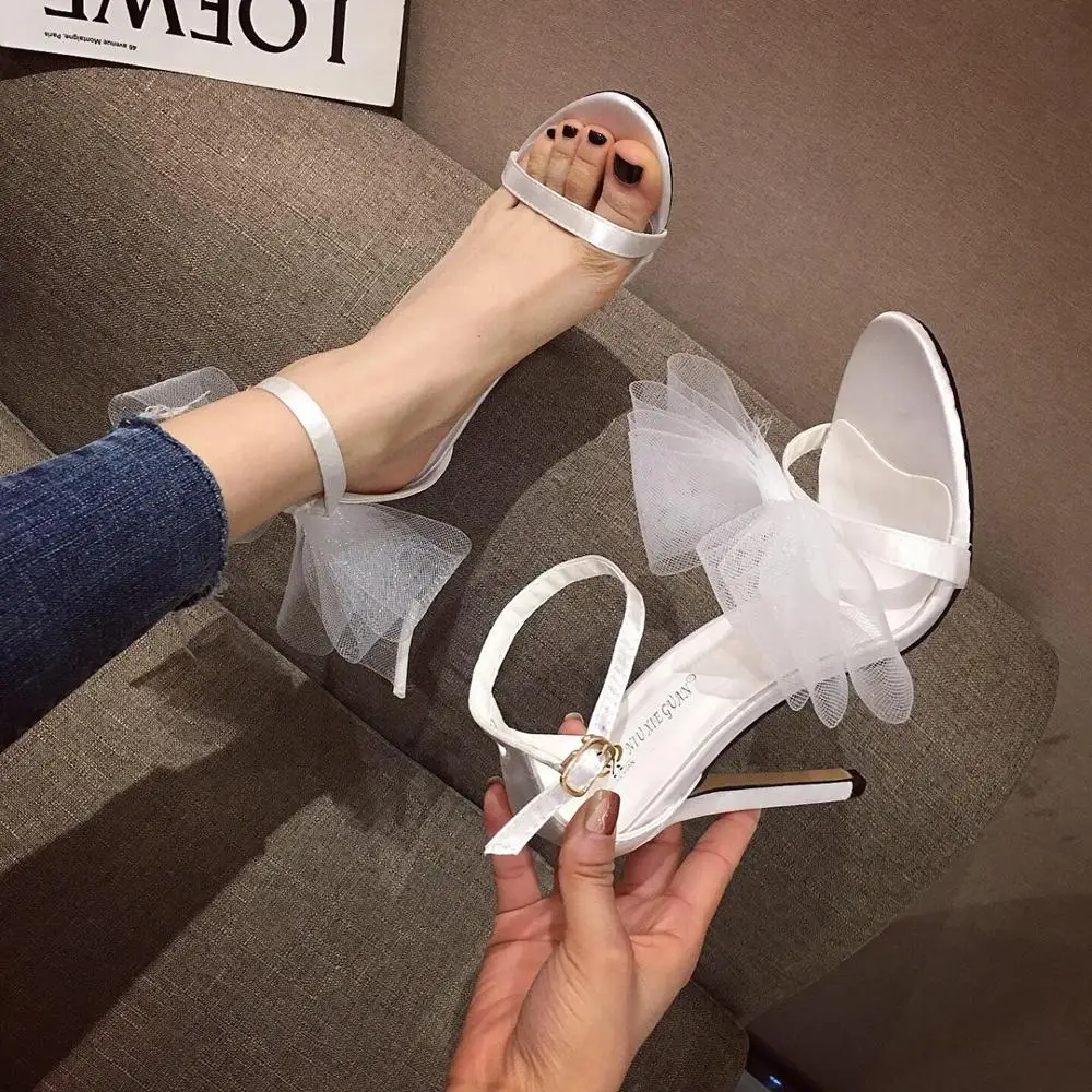 

Women Sandals 2021 Pointed Toe Buckle Strap Stilettos Ladies Shoes High Heels Sandals Women Net Yarn Big Bow Heel Black White, As pictures