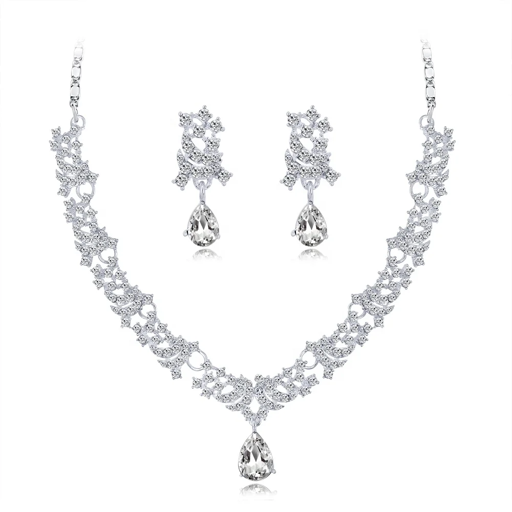 

Luxury and Elegant Wedding Jewelry for The Bride Rhinestone Set, Picture shows