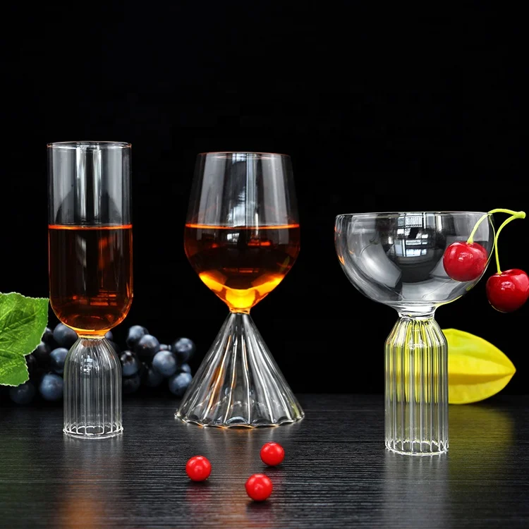 

2021 Hot Sale Special New Design Champagne Martini Cocktail Borosilicate Glass Clear Red Wine Glasses