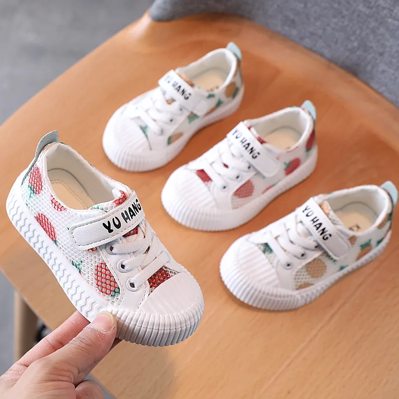 

Kids' Shoes 2021 Summer New Girls' Antiskid and Breathability Strawberry Pineapple Print Hollow Soft Sole Casual Shoes